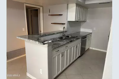 1333 E Morten Avenue #124, Phoenix, AZ 85020 - Photo 12