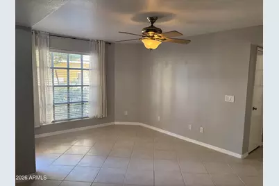 1333 E Morten Avenue #124, Phoenix, AZ 85020 - Photo 8
