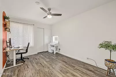 637 W Garnet Avenue, Mesa, AZ 85210 - Photo 18