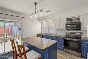 637 W Garnet Ave, Mesa, AZ 85210 - Photo 10
