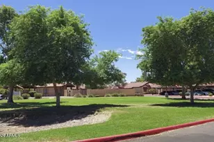 2140 E 10th St, Tempe, AZ 85281 - Photo 16