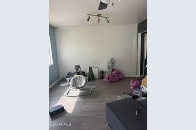 7102 N 17th Drive, Phoenix, AZ 85021 - Photo 8