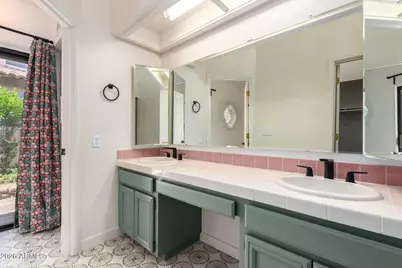 4850 E Paseo Way, Phoenix, AZ 85044 - Photo 18