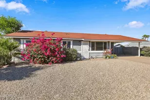 2158 E Claire Dr, Phoenix, AZ 85022 - Photo 2