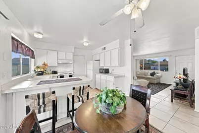 2158 E Claire Drive, Phoenix, AZ 85022 - Photo 8
