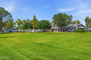 860 N McQueen Rd, Chandler, AZ 85225 - Photo 28