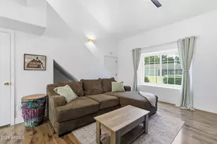 860 N McQueen Rd, Chandler, AZ 85225 - Photo 8