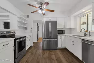 4643 E Monterosa St, Phoenix, AZ 85018 - Photo 8