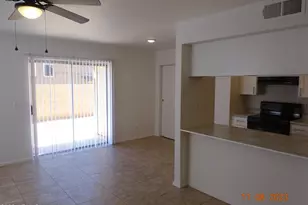 7610 N 61st Ave, Glendale, AZ 85301 - Photo 8