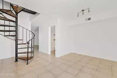1425 E Desert Cove Avenue #68, Phoenix, AZ 85020 - Photo 8