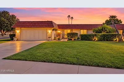 9501 W Oak Ridge Drive, Sun City, AZ 85351 - Photo 1