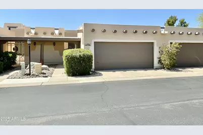 6514 N 13th Drive, Phoenix, AZ 85013 - Photo 1