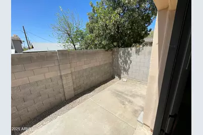 6514 N 13th Drive, Phoenix, AZ 85013 - Photo 18