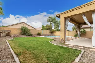 33002 N Pebble Creek Dr, San Tan Valley, AZ 85143 - Photo 32