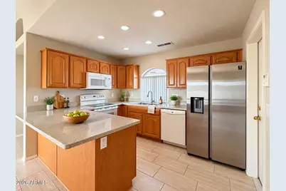 2162 S Yellow Wood Avenue, Mesa, AZ 85209 - Photo 10