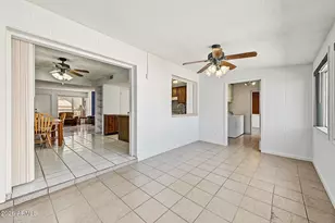 10514 W Royal Palm Rd, Peoria, AZ 85345 - Photo 18