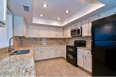 7682 E Pleasant Run, Scottsdale, AZ 85258 - Photo 10