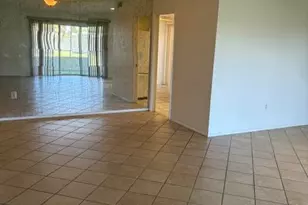 14011 N Tumblebrook Way, Sun City, AZ 85351 - Photo 2