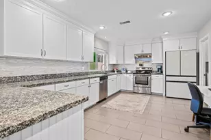 2612 W Osage Cir, Mesa, AZ 85202 - Photo 10