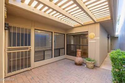 8814 E San Rafael Drive, Scottsdale, AZ 85258 - Photo 6