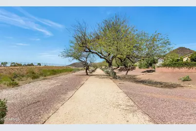 22417 N 19th Way, Phoenix, AZ 85024 - Photo 24