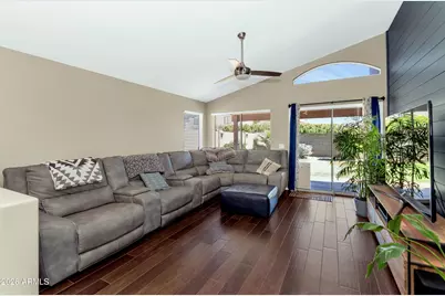 22417 N 19th Way, Phoenix, AZ 85024 - Photo 8