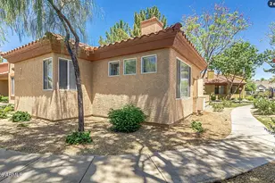 2929 W Yorkshire Dr, Phoenix, AZ 85027 - Photo 2