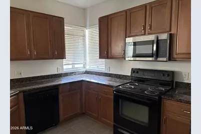 2929 W Yorkshire Drive #1049, Phoenix, AZ 85027 - Photo 12