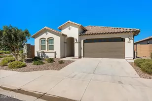 2292 E Ridgewood Ln, Gilbert, AZ 85298 - Photo 1