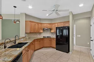 15756 W Spring Tree Way, Surprise, AZ 85374 - Photo 14