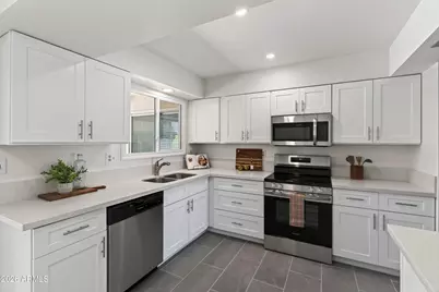 18010 N 134th Drive, Sun City West, AZ 85375 - Photo 10