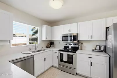 4762 W Villa Maria Drive, Glendale, AZ 85308 - Photo 18