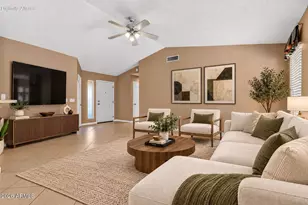 10415 N 63rd Dr, Glendale, AZ 85302 - Photo 12