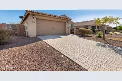 18221 W Pueblo Avenue, Goodyear, AZ 85338 - Photo 2