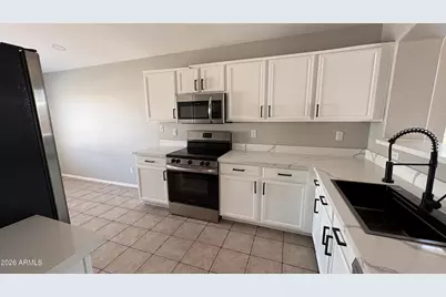 16077 W Larkspur Drive, Goodyear, AZ 85338 - Photo 6