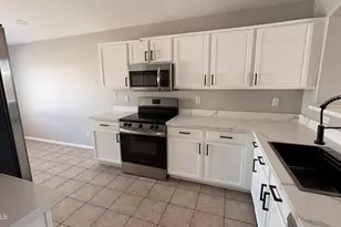 16077 W Larkspur Dr, Goodyear, AZ 85338 - Photo 6