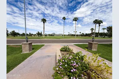 3033 E Devonshire Avenue #2014, Phoenix, AZ 85016 - Photo 6