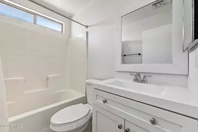 6432 W Crown King Road, Phoenix, AZ 85043 - Photo 24