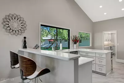 10559 N 104th Place, Scottsdale, AZ 85258 - Photo 8