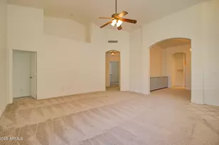 2089 E Huron Ct, Gilbert, AZ 85234 - Photo 10