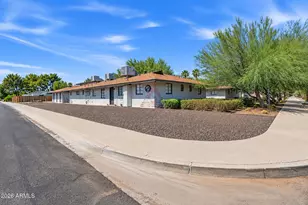 806 W Turney Ave, Phoenix, AZ 85013 - Photo 2