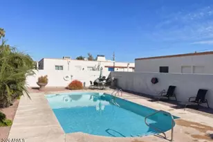 8058 E Oak St, Scottsdale, AZ 85257 - Photo 14