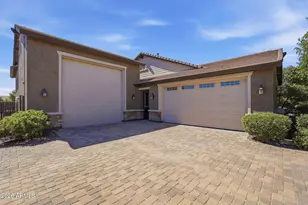 22075 E Tierra Grande Ct, Queen Creek, AZ 85142 - Photo 2
