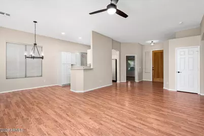 24225 N 39th Avenue, Glendale, AZ 85310 - Photo 6