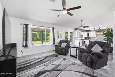 12442 N 86th Lane, Peoria, AZ 85381 - Photo 6