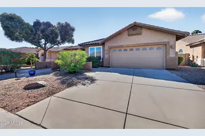 297 W Oxford Lane, Gilbert, AZ 85233 - Photo 2