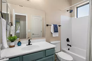 7026 E Regina St, Mesa, AZ 85207 - Photo 40
