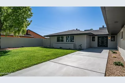 325 W Manhatton Drive, Tempe, AZ 85282 - Photo 8