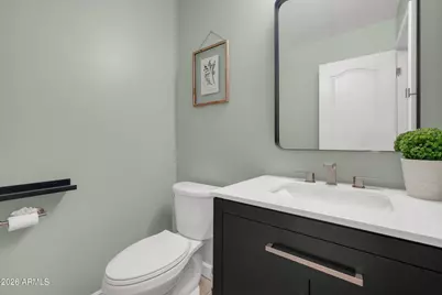 7965 S Abbey Lane, Gilbert, AZ 85298 - Photo 8