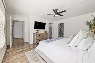 2340 E Wayland Dr, Phoenix, AZ 85040 - Photo 18